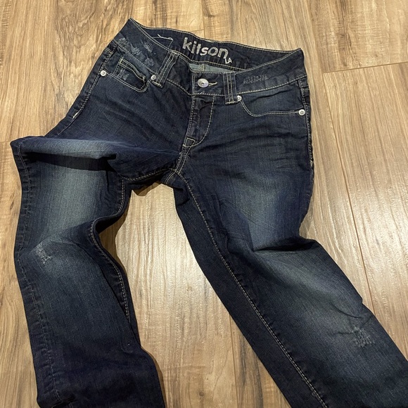 Jeans - Picture 2 of 4